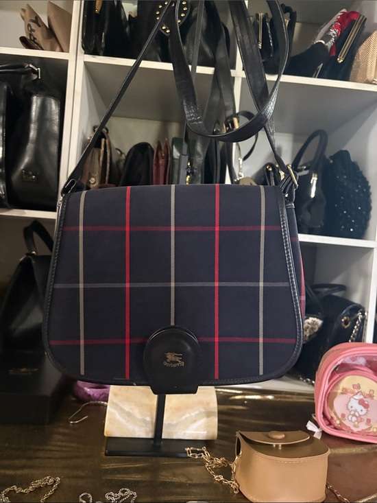 Handbags - Burberry crossbody